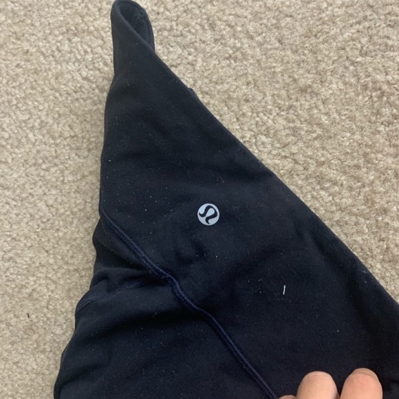Lululemon black wunder under cropped leggings - Picture 3 of 6